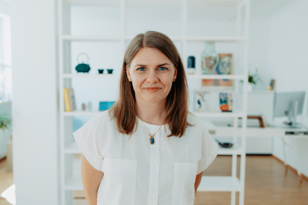 Dr. Nina Bürklin | MEANING + More
