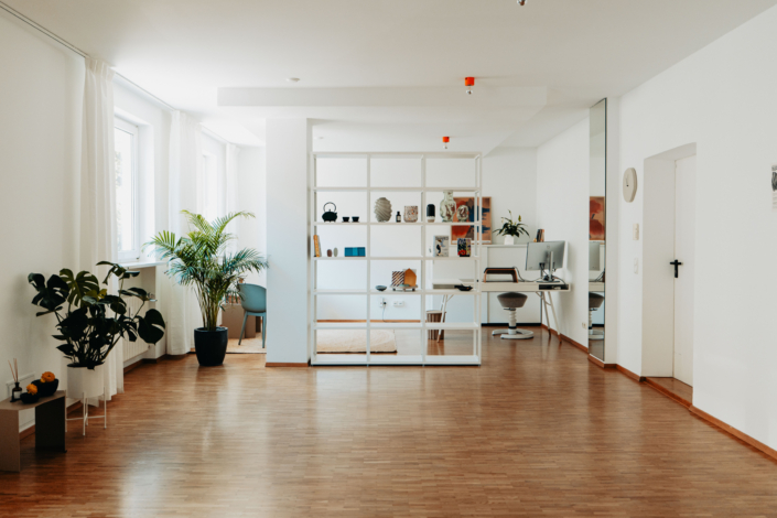 Studio MEANING + More